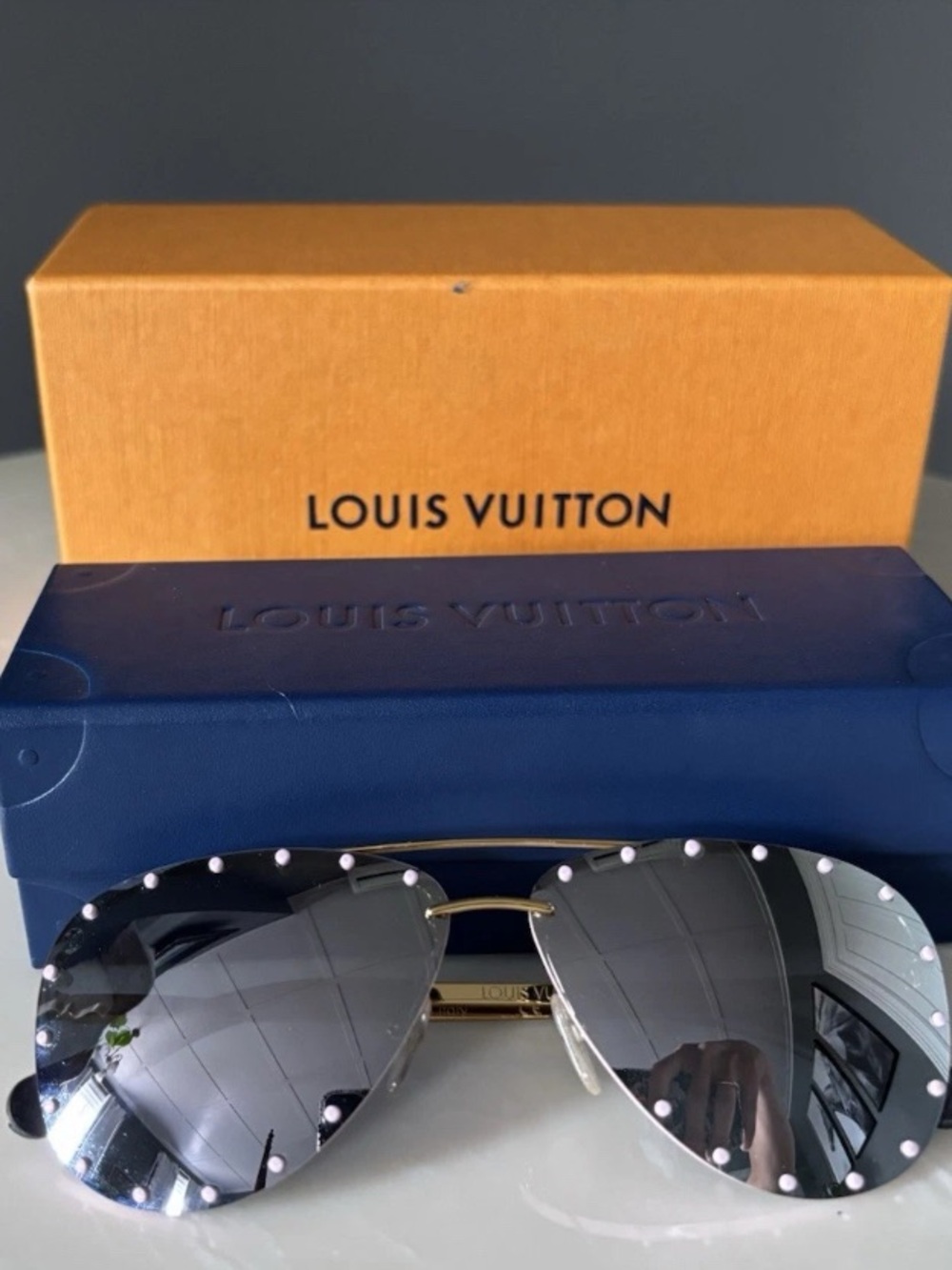 Louis Vuitton The Party Silver Mirrored Aviator Sunglasses w pink Stud Accents